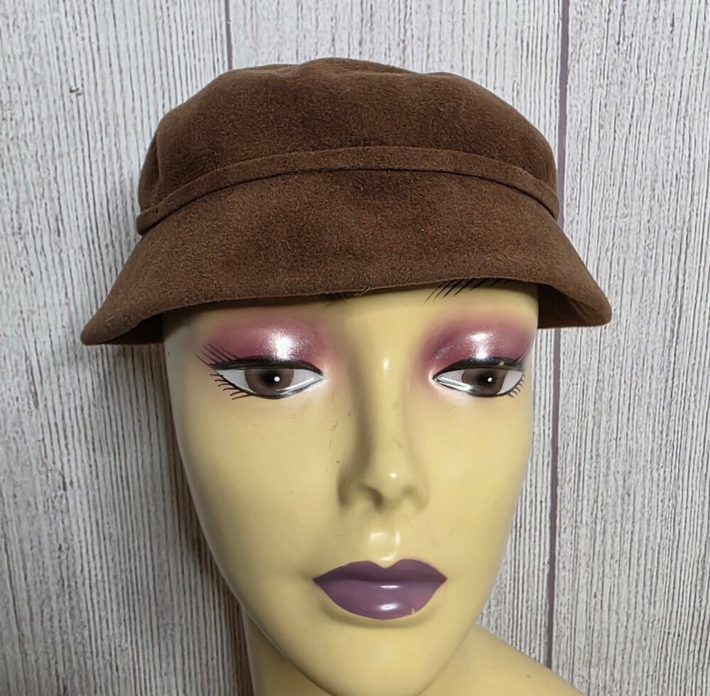 Vintage 1960s Sonni California Brown Velour Hat Riviera Italy Cloche Style